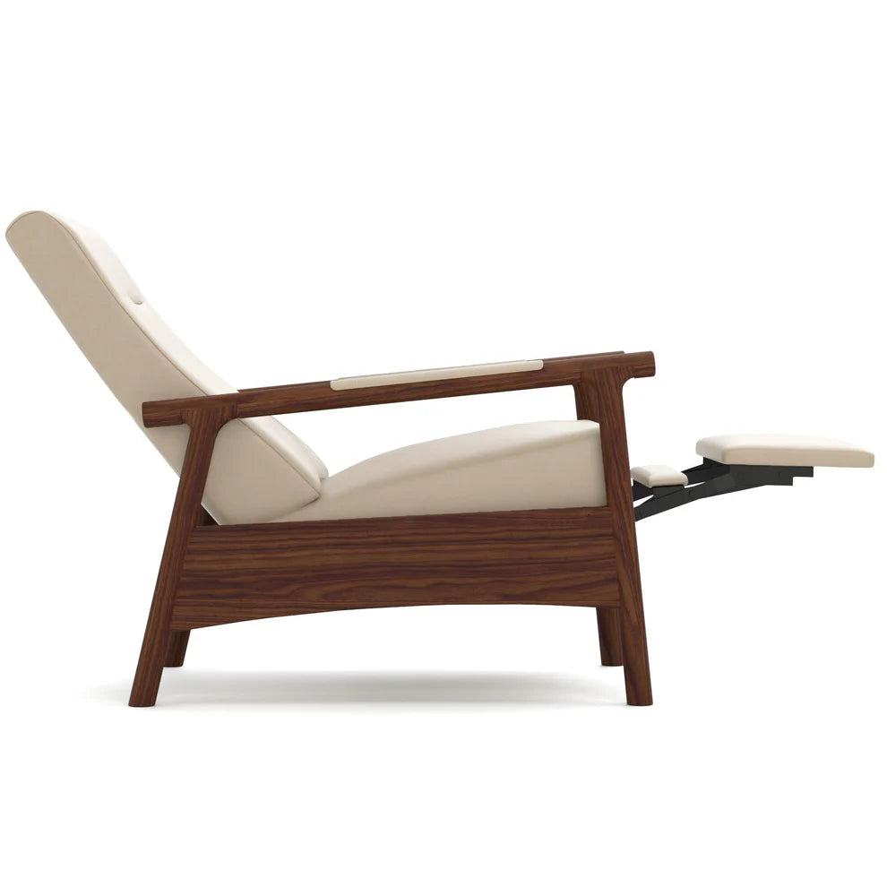 Walnut Grove Recliner in Pearl Leather