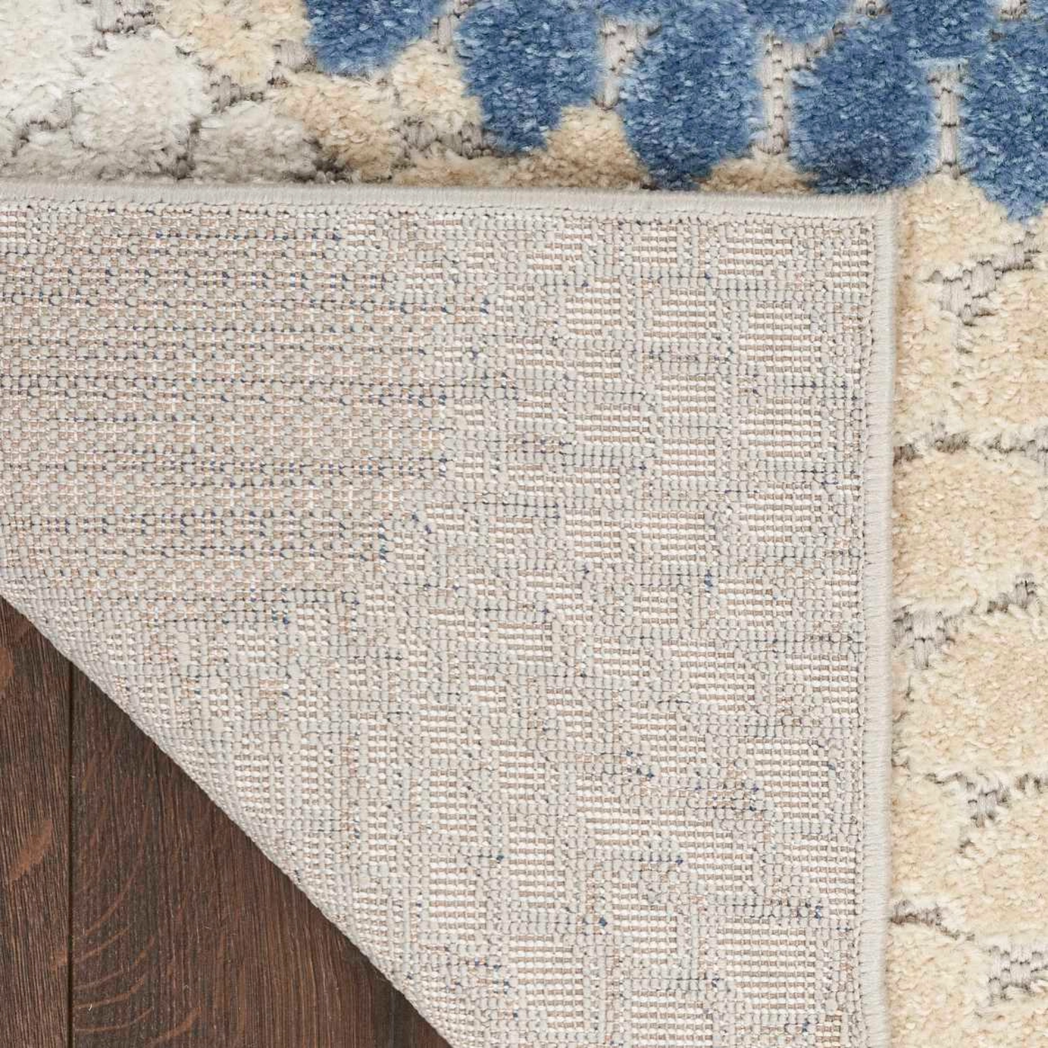 Aloha Rug Blue Grey 5 x 7 Close Up of Rug Backing and Edges