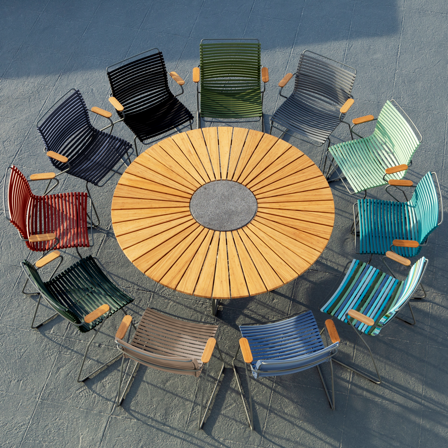 Click Chair with Circle Table Aerial View