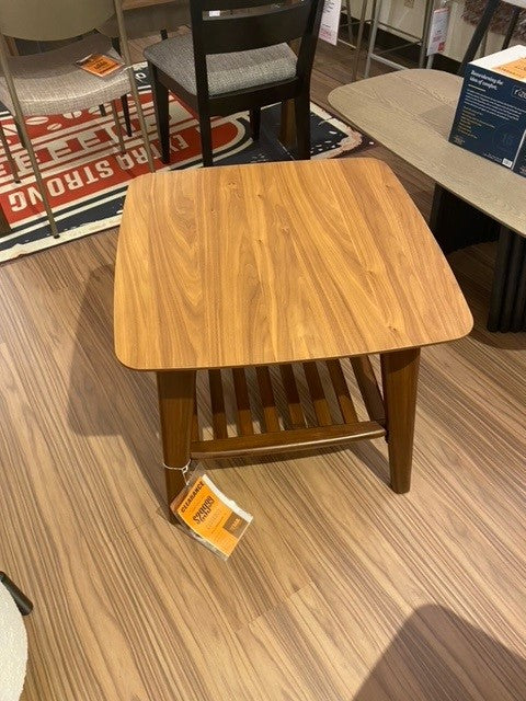 Sedona Lamp Table in Walnut