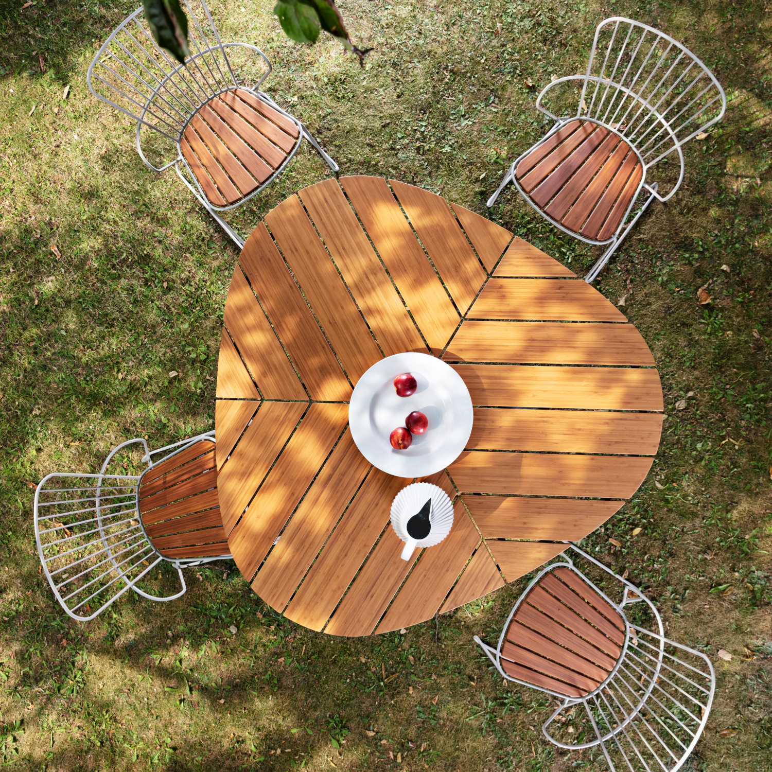 Leaf Table Lifestyle Image