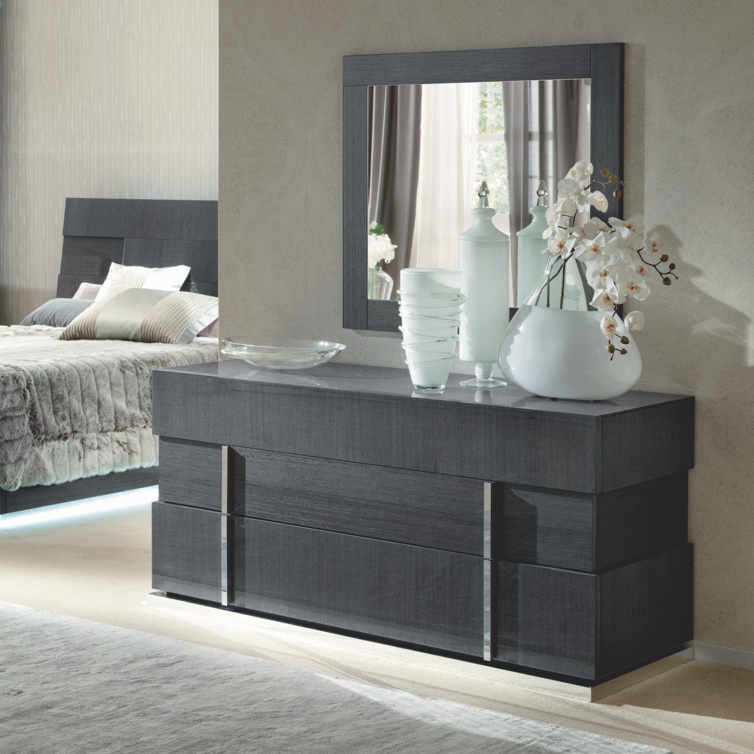 Montecarlo Dresser Lifestyle Image