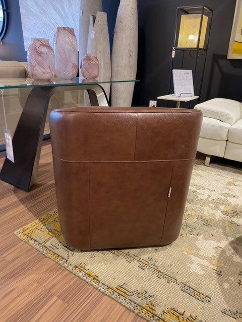 Easy Swivel Chair in Tobacco Leather