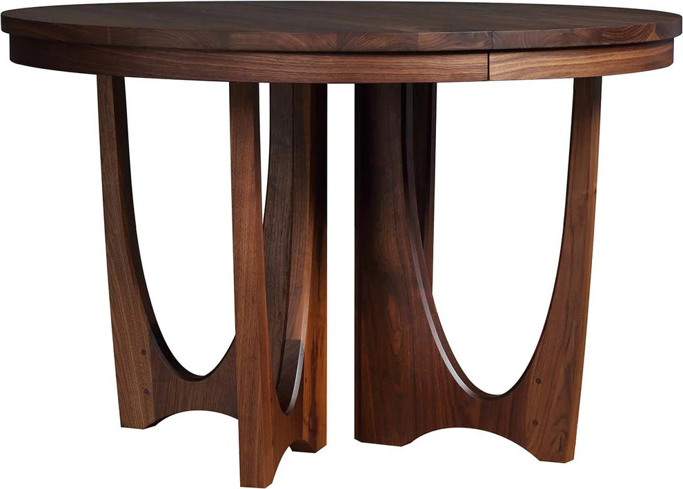 Walnut Grove Round Dinning table with 2 Leave Extention