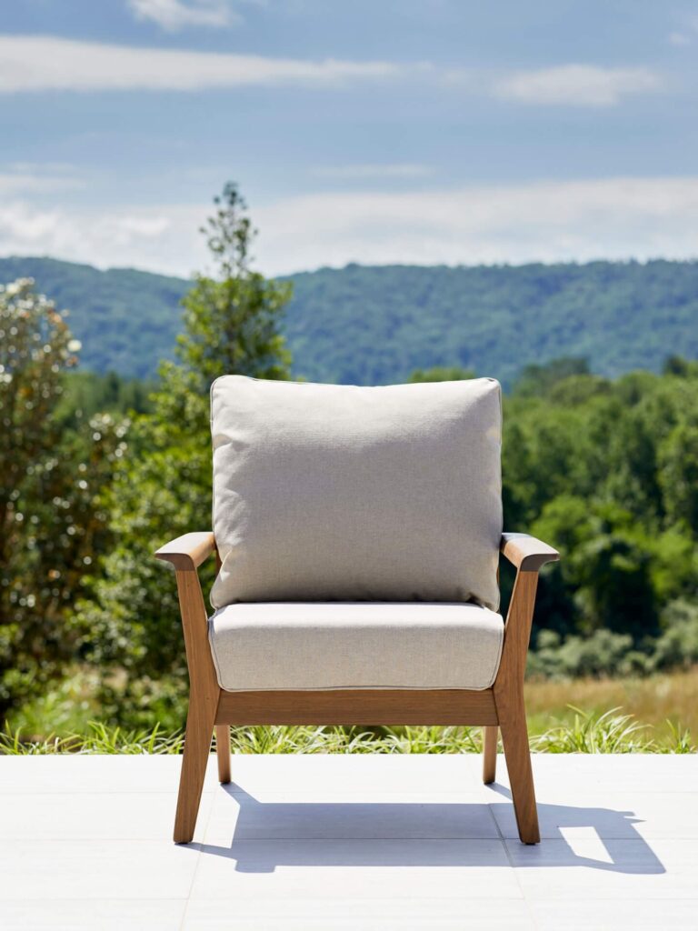 Sky Lounge Outdoor Chair