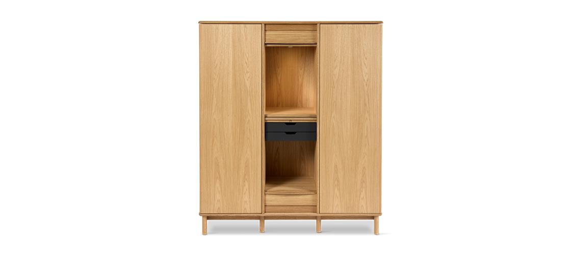Dual Cabinet 546 in Oak Lacquer
