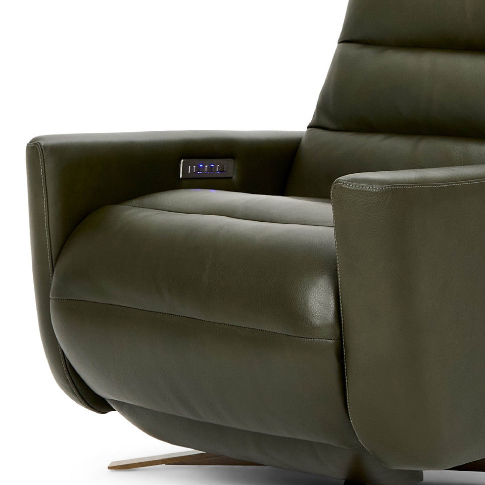 Cirrus XL Solace Recliner in Heritage Smoke Leather