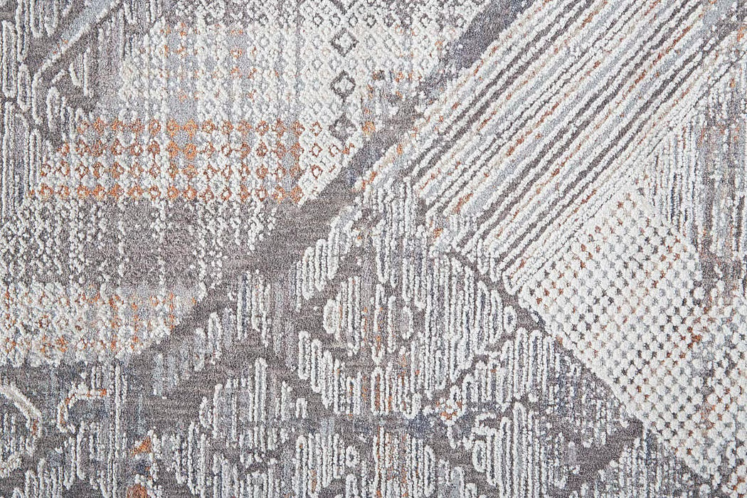 Francisco 8' x 10' Area Rug in Ivory Gray
