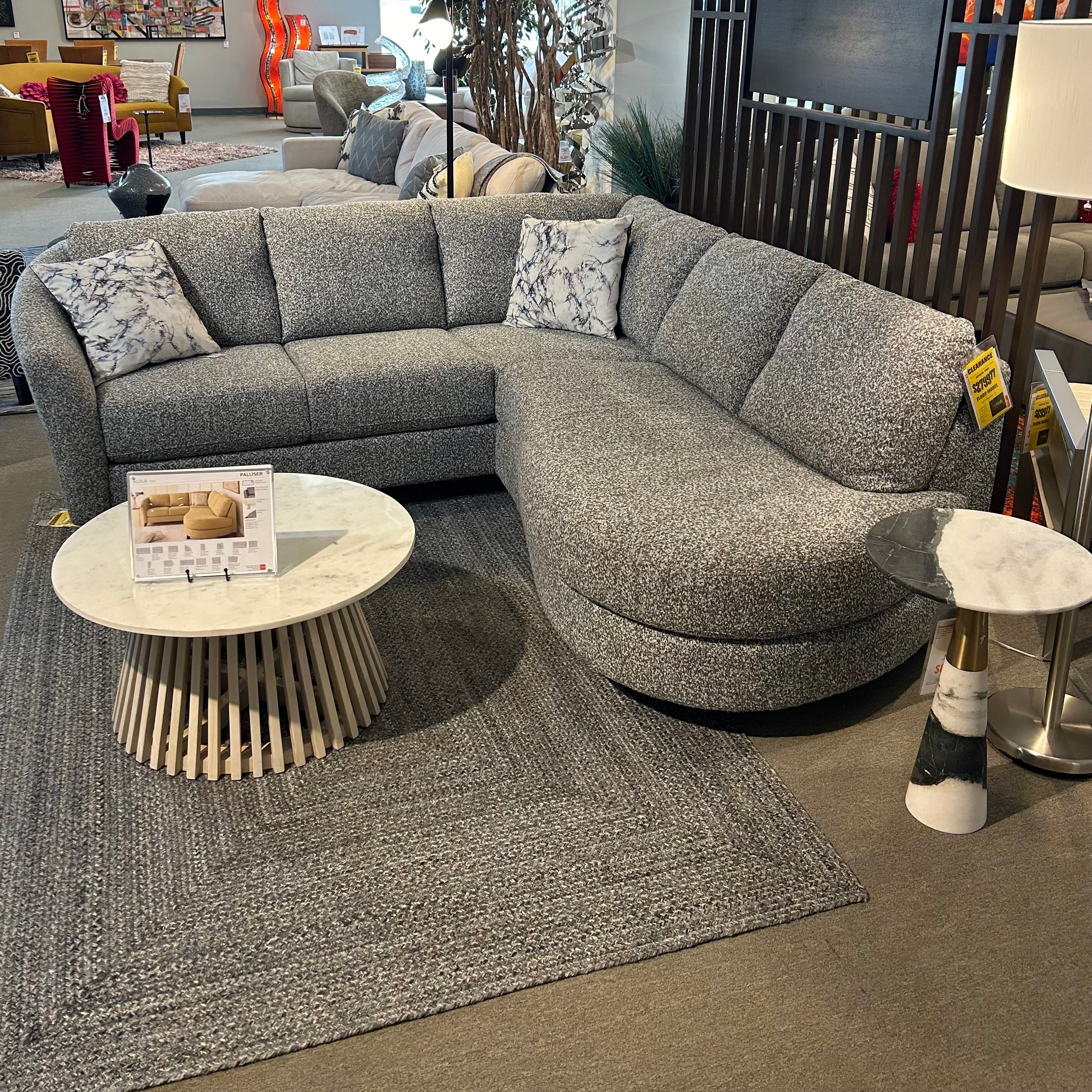 Alula Sectional