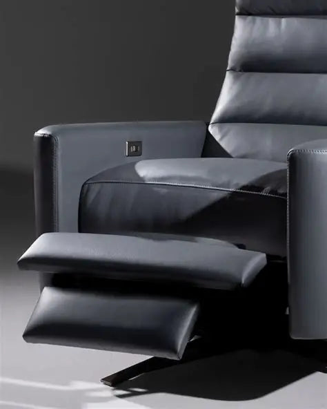 Cirrus XL Solace Recliner in Heritage Smoke Leather