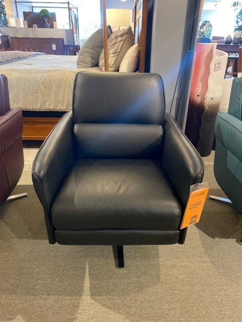 Aura Recliner Kohle in Black Leather & Stainless Steel